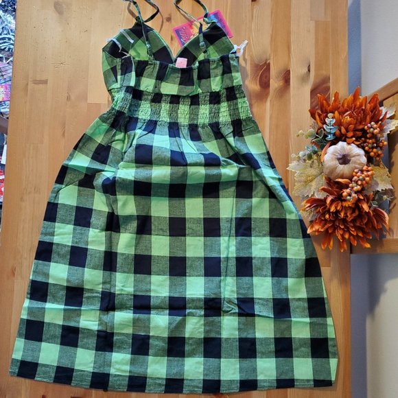 She's Cool - Buffalo Check Bra Cup Mini Dress - Lime/Black - Picture 2 of 4